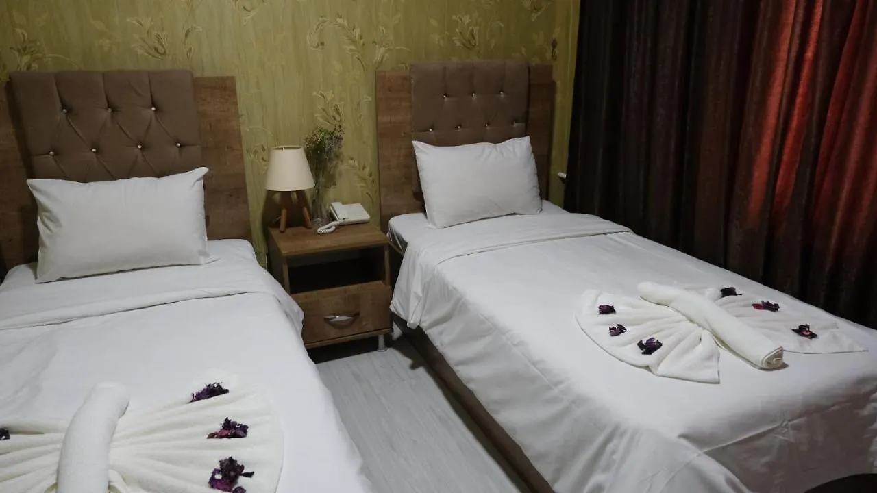 Big Molls Hotel İstanbul 0*,  Türkiye